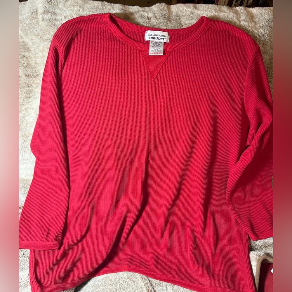 All American Comfort Plus Size  Red Long Sleeve Women's Top